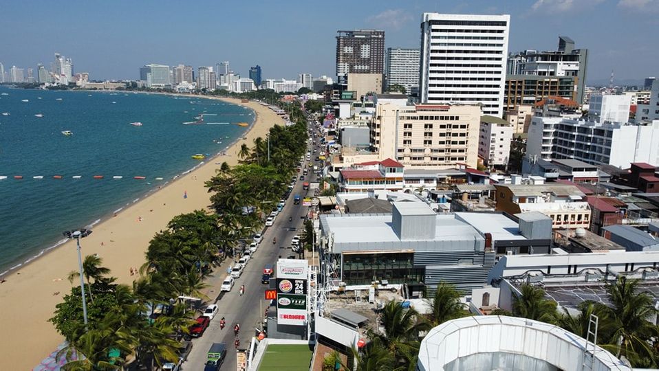 Why do so many Expats live in Pattaya?